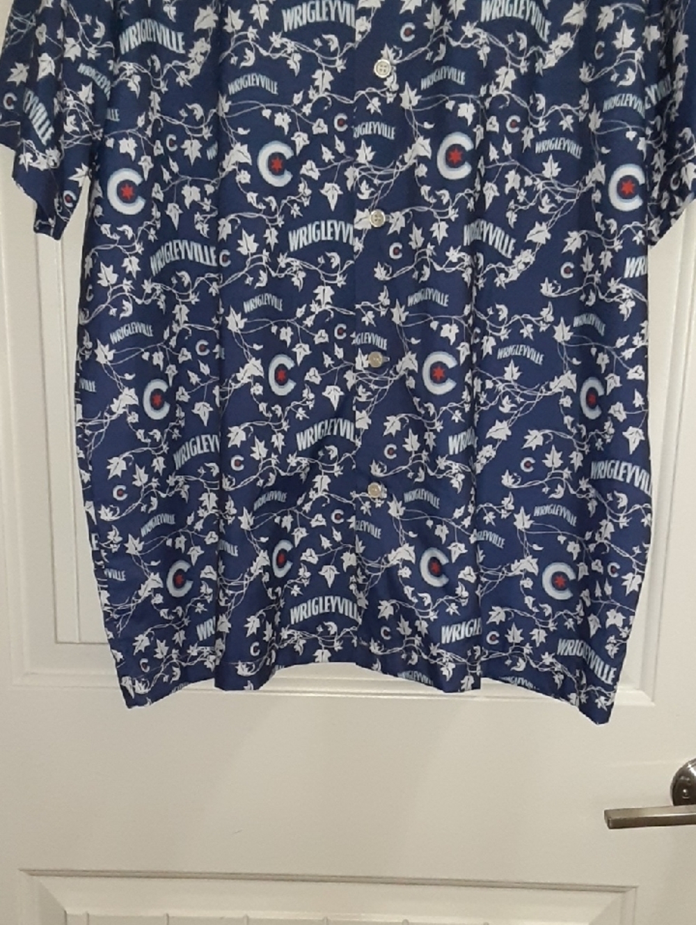 Chicago Cubs Wrigleyville Hawaiian Shirt SGA 2022 Navy Blue All Over Print XL - Picture 4 of 7